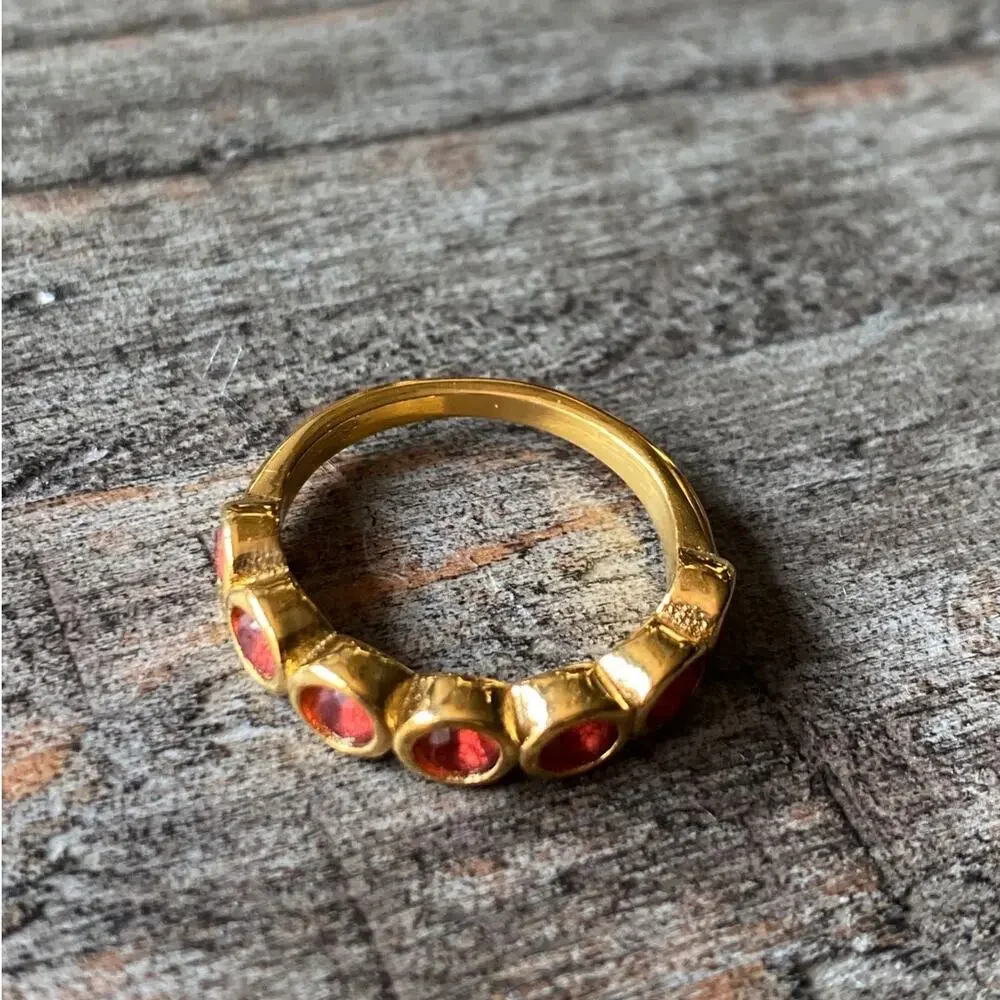 NEW Gold & Red Zirconium Gemstone Statement Ring - Picture 7 of 16